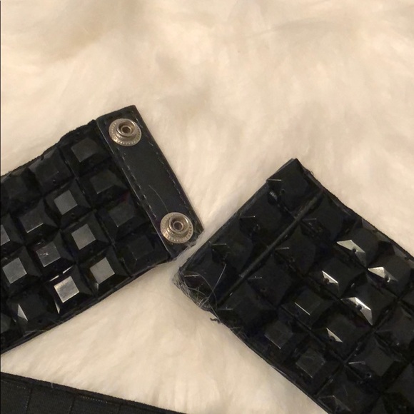 Belt - Picture 3 of 3